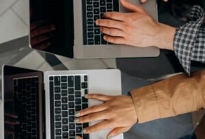 SMS-маркетинг для B2B: особливості та успішні кейси